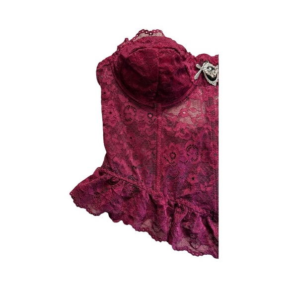 Lace Bustier in Rich Burgundy with Bat & Cross Pendant - Picture 5 of 8